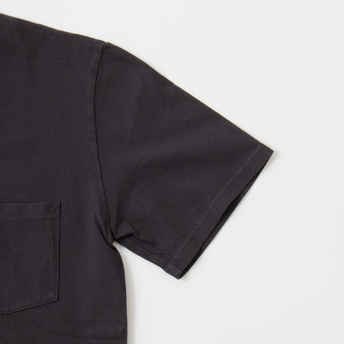 フェルコのアメリカ製ポケットＴシャツ、カラーはブラック