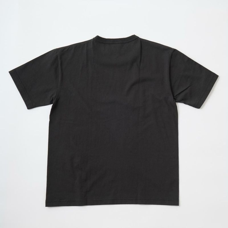 チャンピオンの定番モデルのアメリカ製T-1011、無地のブラックが入荷