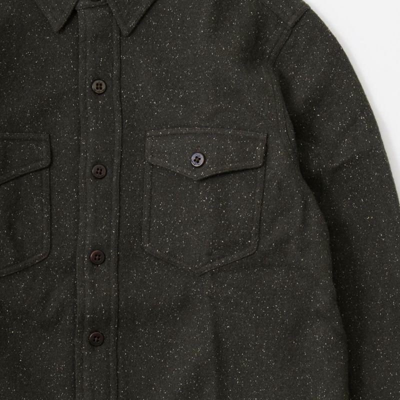 RRL(ﾀﾞﾌﾞﾙｱｰﾙｴﾙ)秋冬モデル、ウールレーヨンシルク混紡素材を使用したシャツの袖と裾