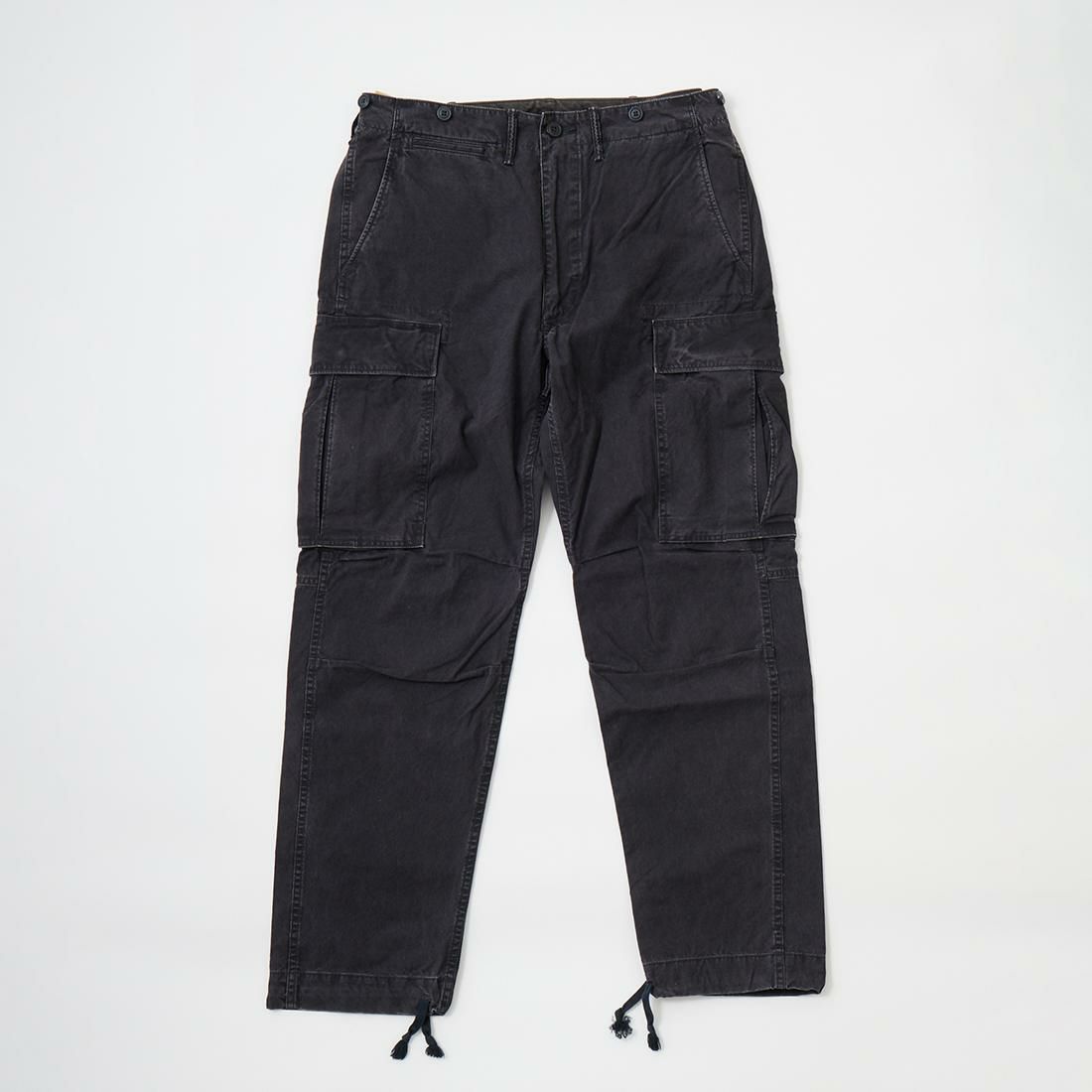 RRL(ﾀﾞﾌﾞﾙｱｰﾙｴﾙ)で定番モデルとなっているカーゴパンツ