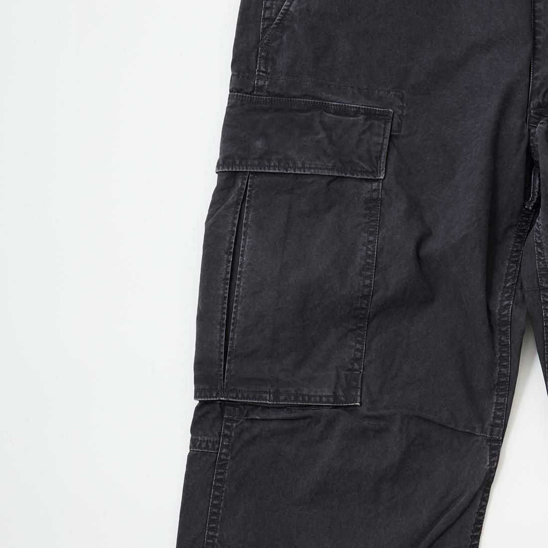 RRL(ﾀﾞﾌﾞﾙｱｰﾙｴﾙ)で定番モデルとなっているカーゴパンツ