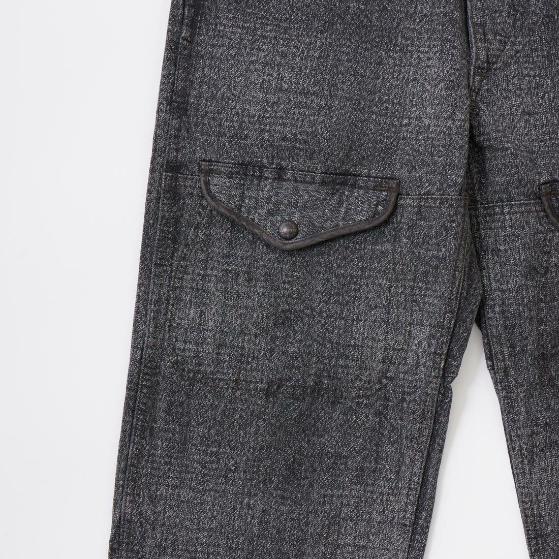 RRL(ﾀﾞﾌﾞﾙｱｰﾙｴﾙ)のコットン素材のワークパンツのボタンフライ