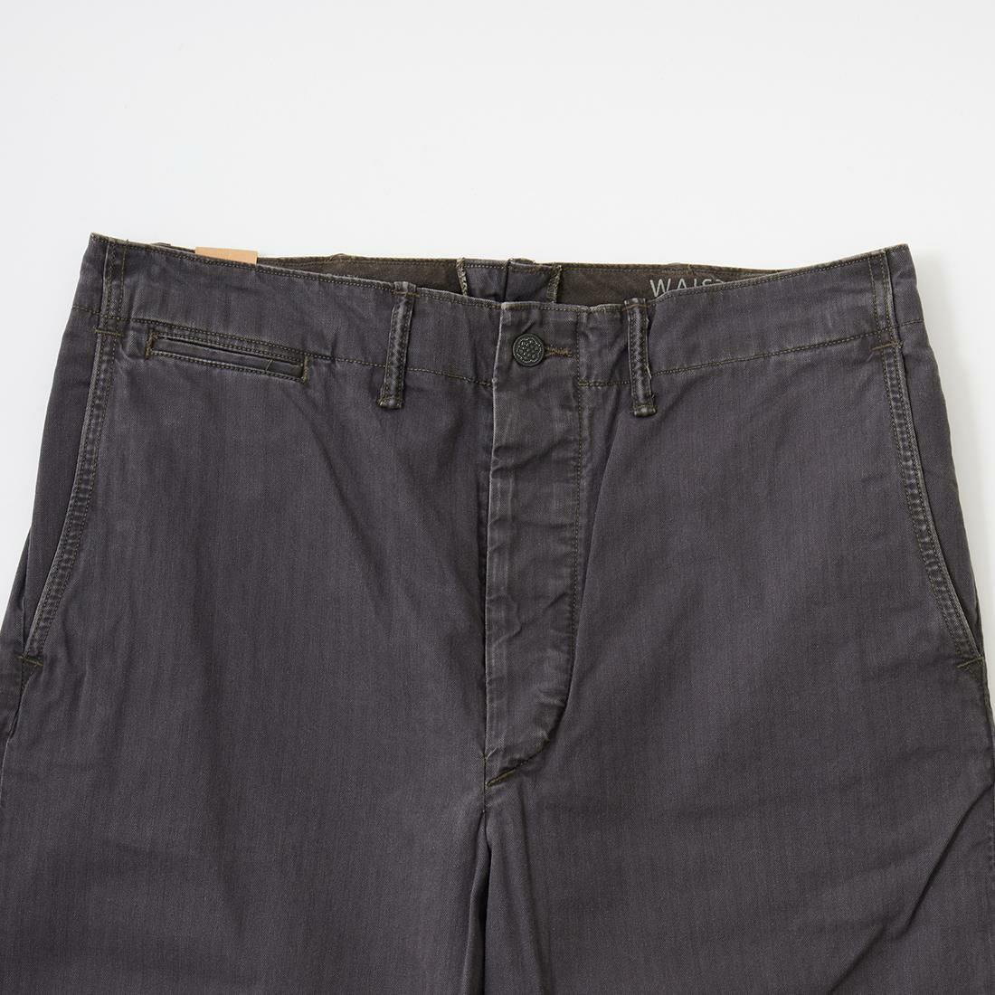 RRL(ﾀﾞﾌﾞﾙｱｰﾙｴﾙ)で定番モデルとなっているフィールドチノパンツ