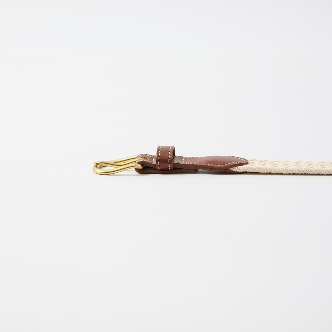 ベルトバックル裏にあるMADEINUSAのタグ