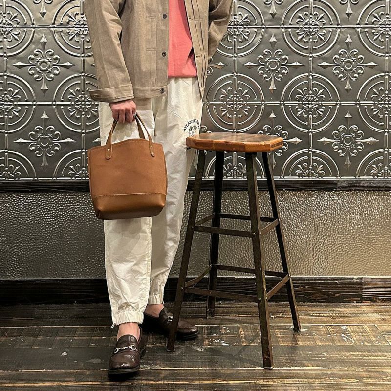 HERITAGE LEATHER (ヘリテイジレザー) エクスプローラー別注 スエード